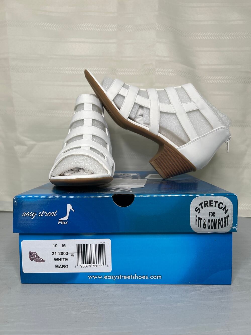 Easy Street Marg Zip Gladiator Sandals White Womens Size 10 M